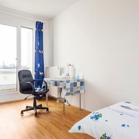 Privatzimmer Mit Balkon-Richtung Messe Hannover Exteriör bild