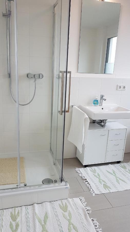 Privatzimmer Mit Balkon-Richtung Messe Hannover Exteriör bild