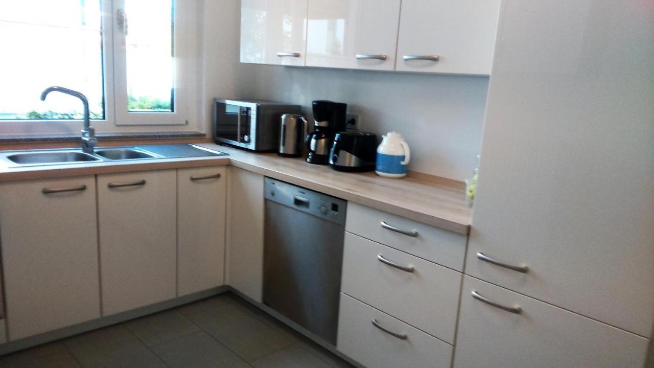 Privatzimmer Mit Balkon-Richtung Messe Hannover Exteriör bild