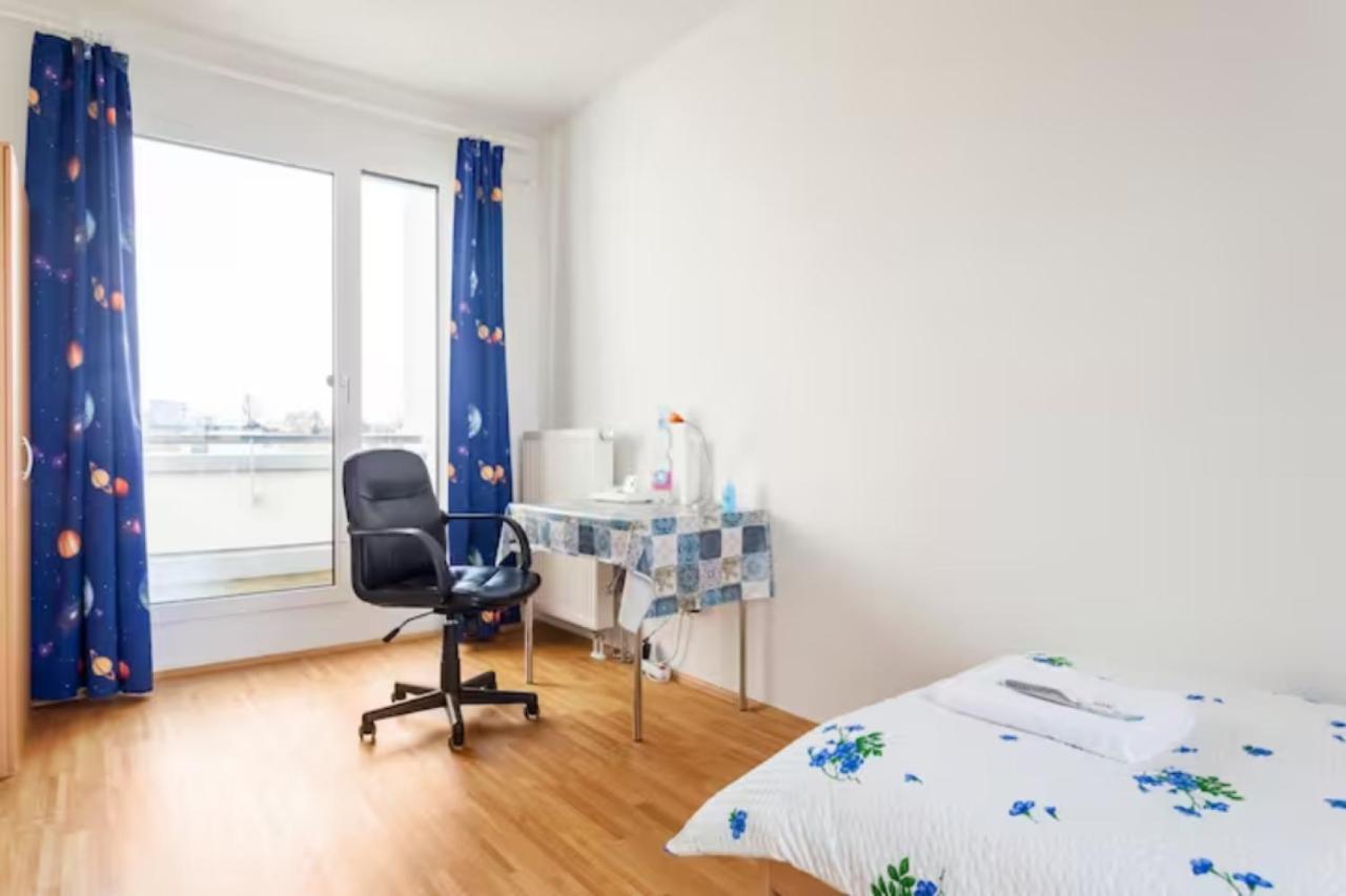 Privatzimmer Mit Balkon-Richtung Messe Hannover Exteriör bild