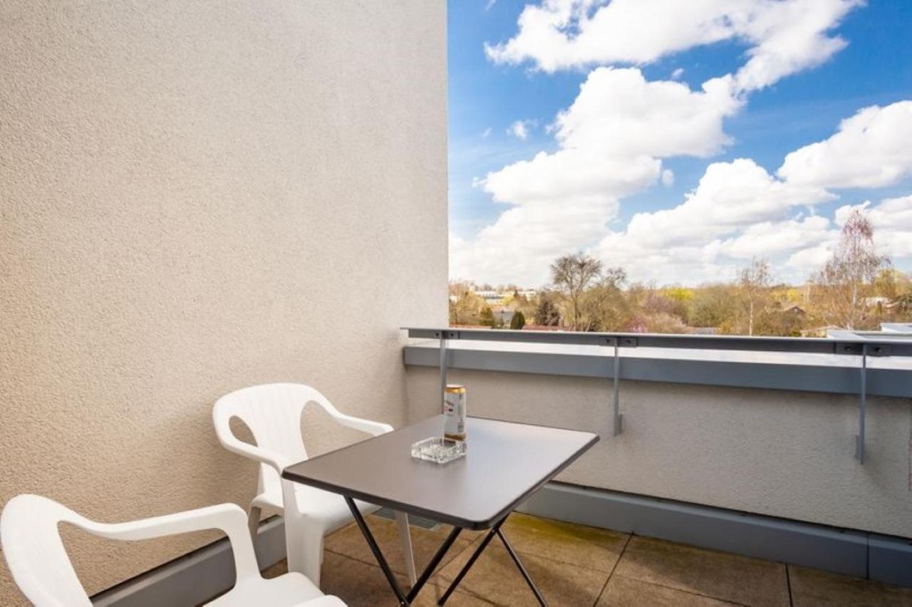 Privatzimmer Mit Balkon-Richtung Messe Hannover Exteriör bild
