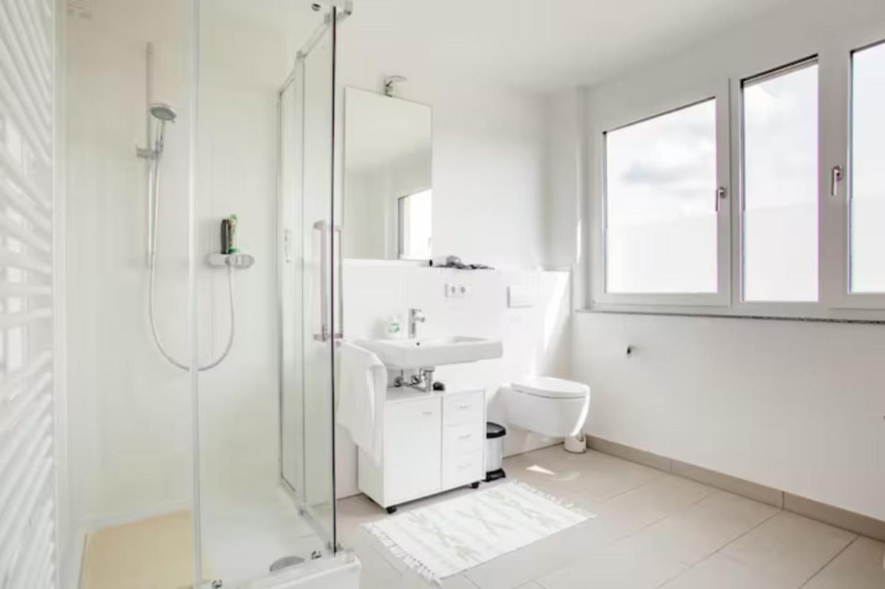 Privatzimmer Mit Balkon-Richtung Messe Hannover Exteriör bild