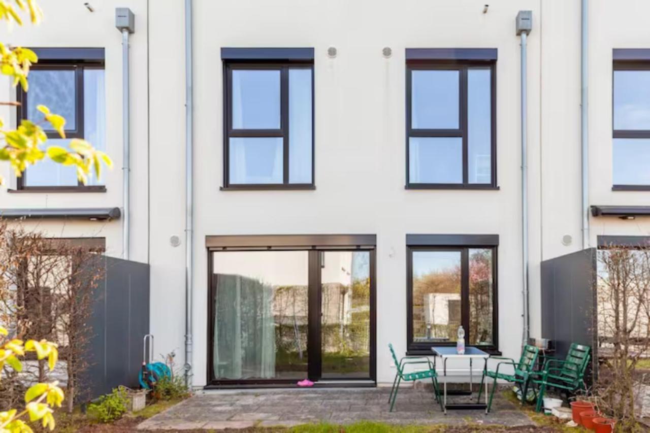 Privatzimmer Mit Balkon-Richtung Messe Hannover Exteriör bild